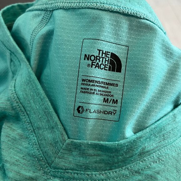 North Face. Reactor T-Shirt. Blue/Teal Color. Size Medium. Womens. - Picture 6 of 6
